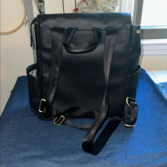 Freshly Picked Mini Classic Backpack - Picture 2 of 6